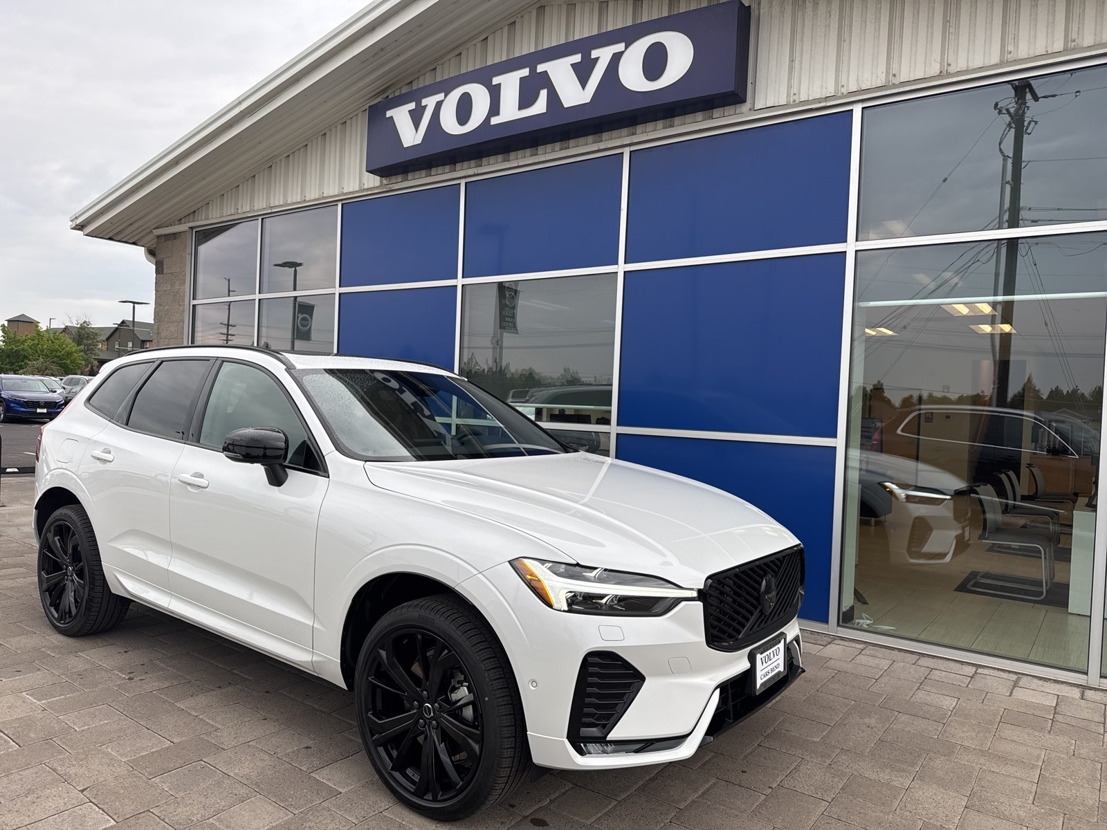 2026 Volvo XC60 Ultra's photo