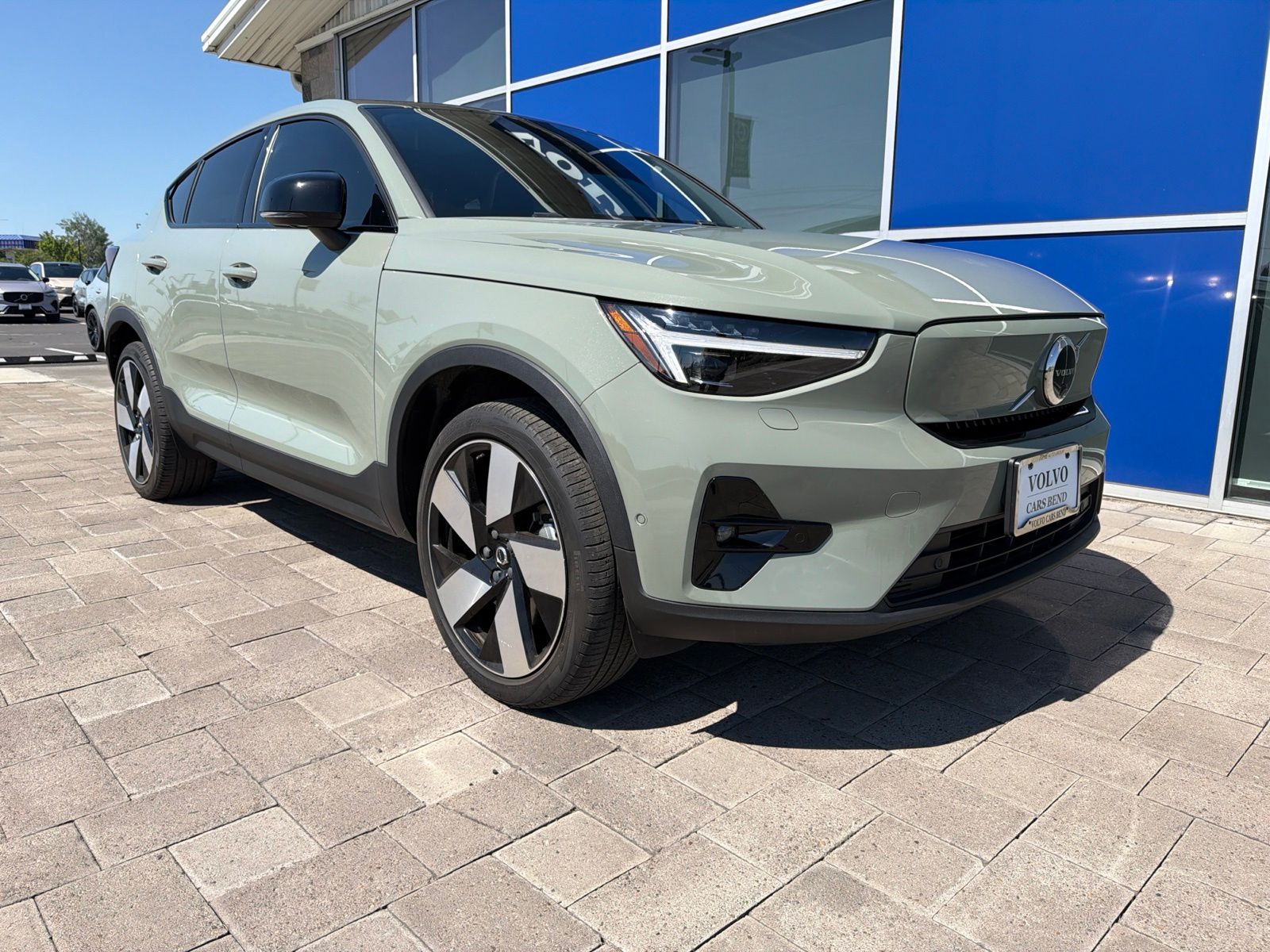 Used 2023 Volvo C40 Ultimate with VIN YV4ED3GM7P2058977 for sale in Bend, OR