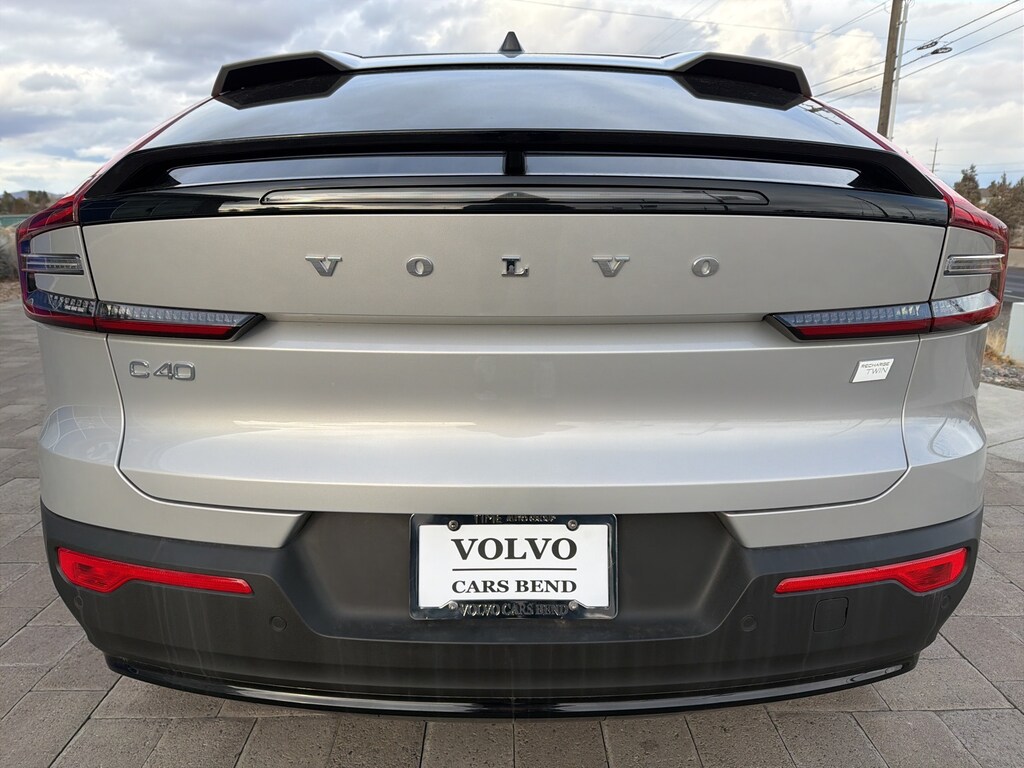 New 2023 Volvo C40 Recharge Pure Electric Twin Plus SUV