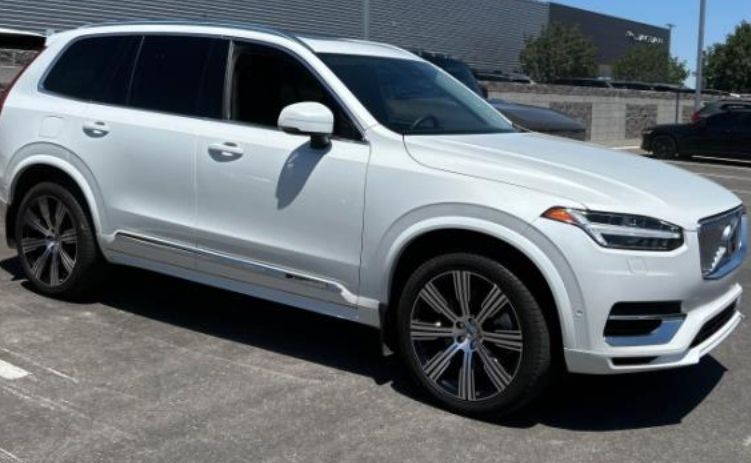 2024 Volvo XC90 T8 Recharge Plus 6-Seater 4WD's photo