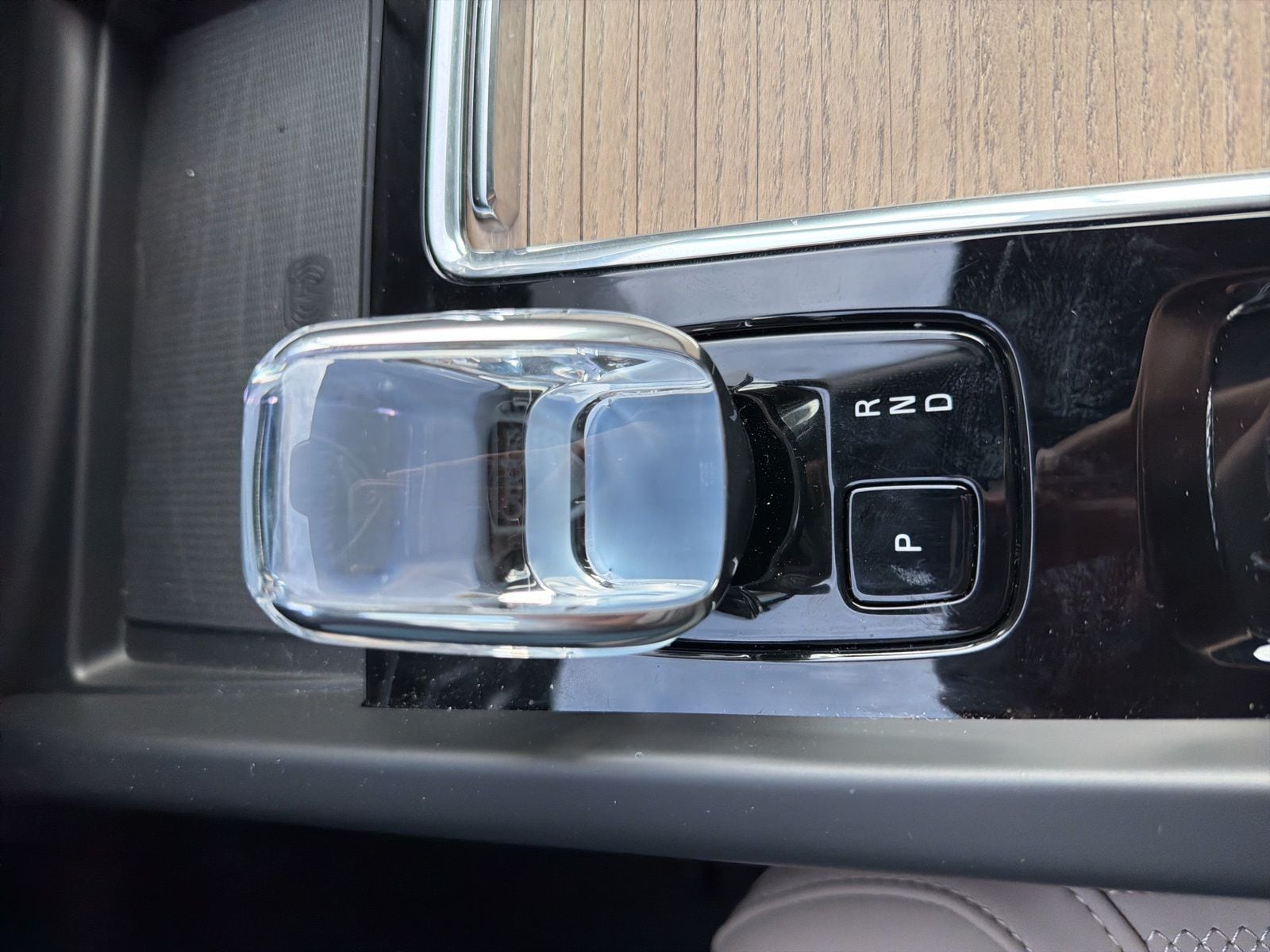 2026 Volvo XC60 Plus - Photo 44