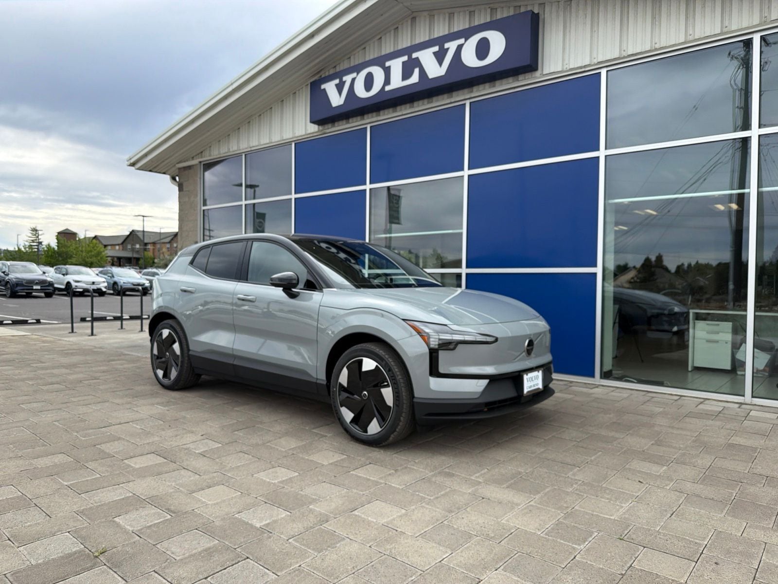 2026 Volvo EX30 Twin Motor Performance Plus's photo