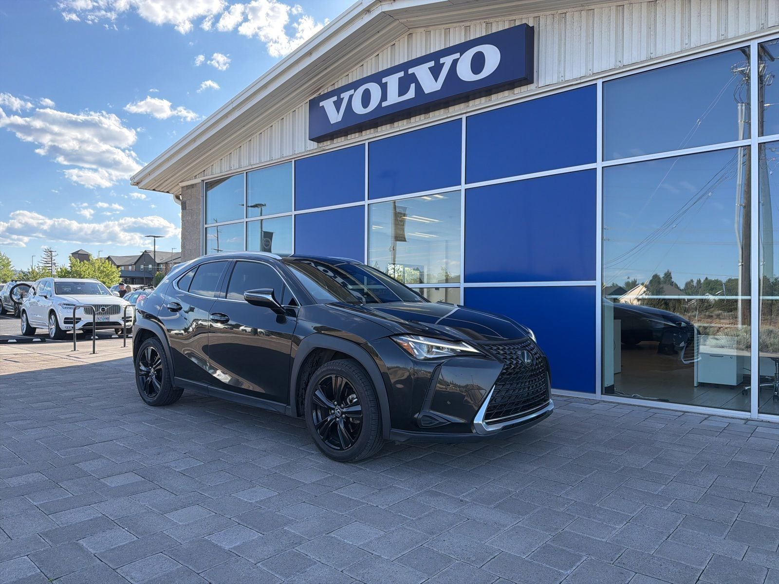 2022 Lexus UX 200 200 FWD's photo