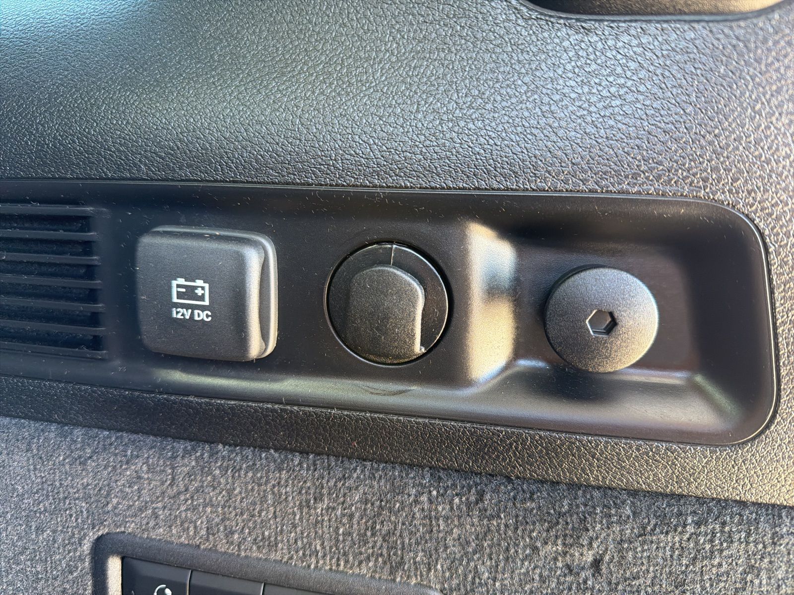 2023 Jeep Grand Wagoneer Series III - Photo 31