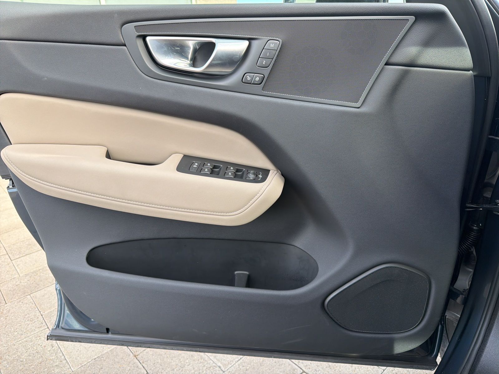 2026 Volvo XC60 Plus - Photo 65