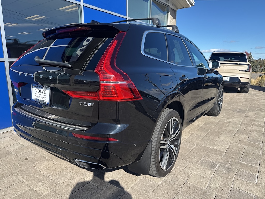 Used 2019 Volvo XC60 Hybrid T8 R-Design SUV