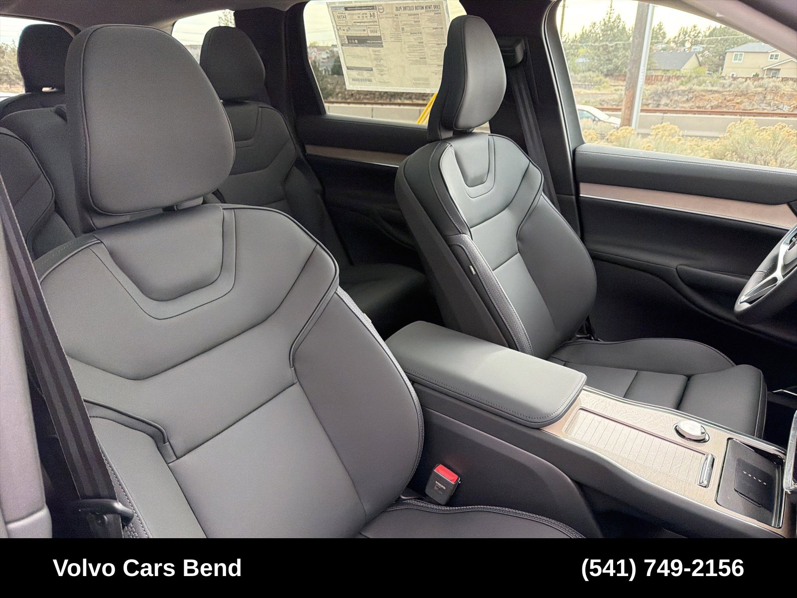 2025 Volvo EX90 Plus - Photo 26