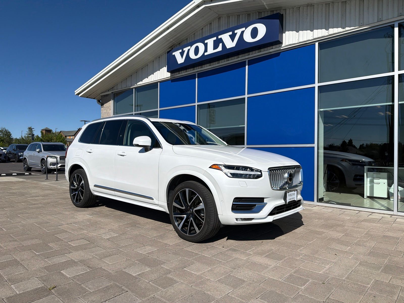 2023 Volvo XC90 SUV 