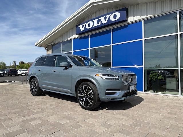2023 Volvo XC90 B5 Plus SUV