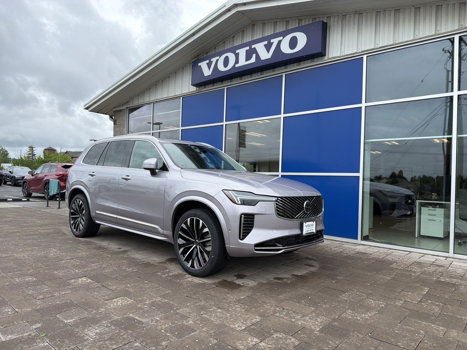 2026 Volvo XC90 T8 Recharge Ultra Bright 4WD's photo
