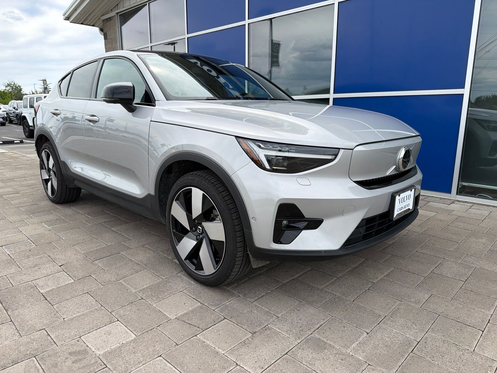 Used 2023 Volvo C40 Ultimate with VIN YV4ED3GMXP2042577 for sale in Bend, OR