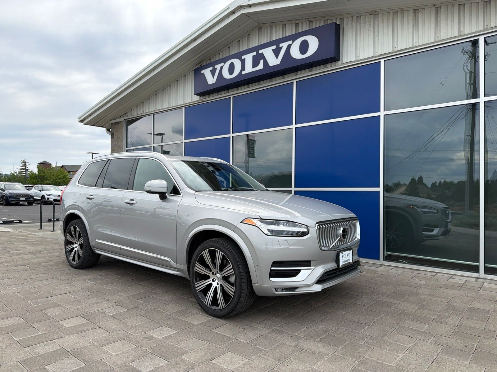 2023 Volvo XC90 SUV 
