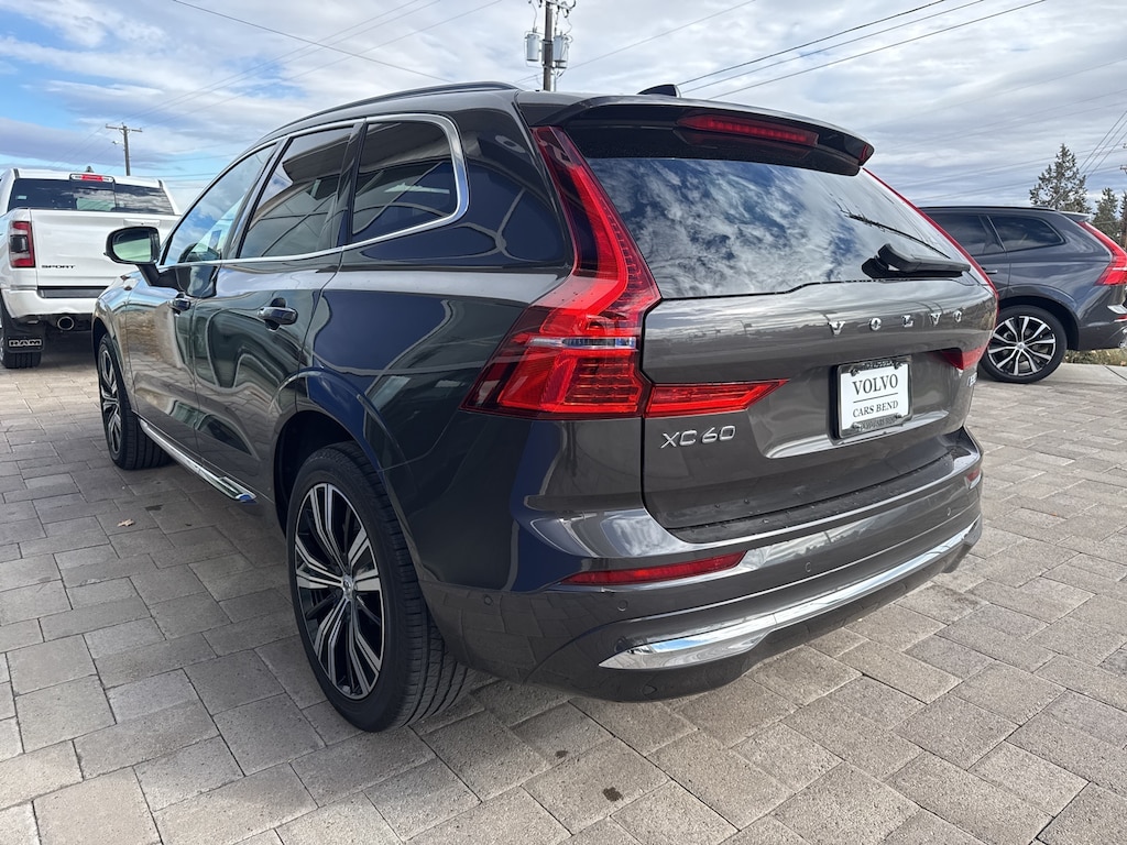 Used 2022 Volvo XC60 B5 Inscription SUV