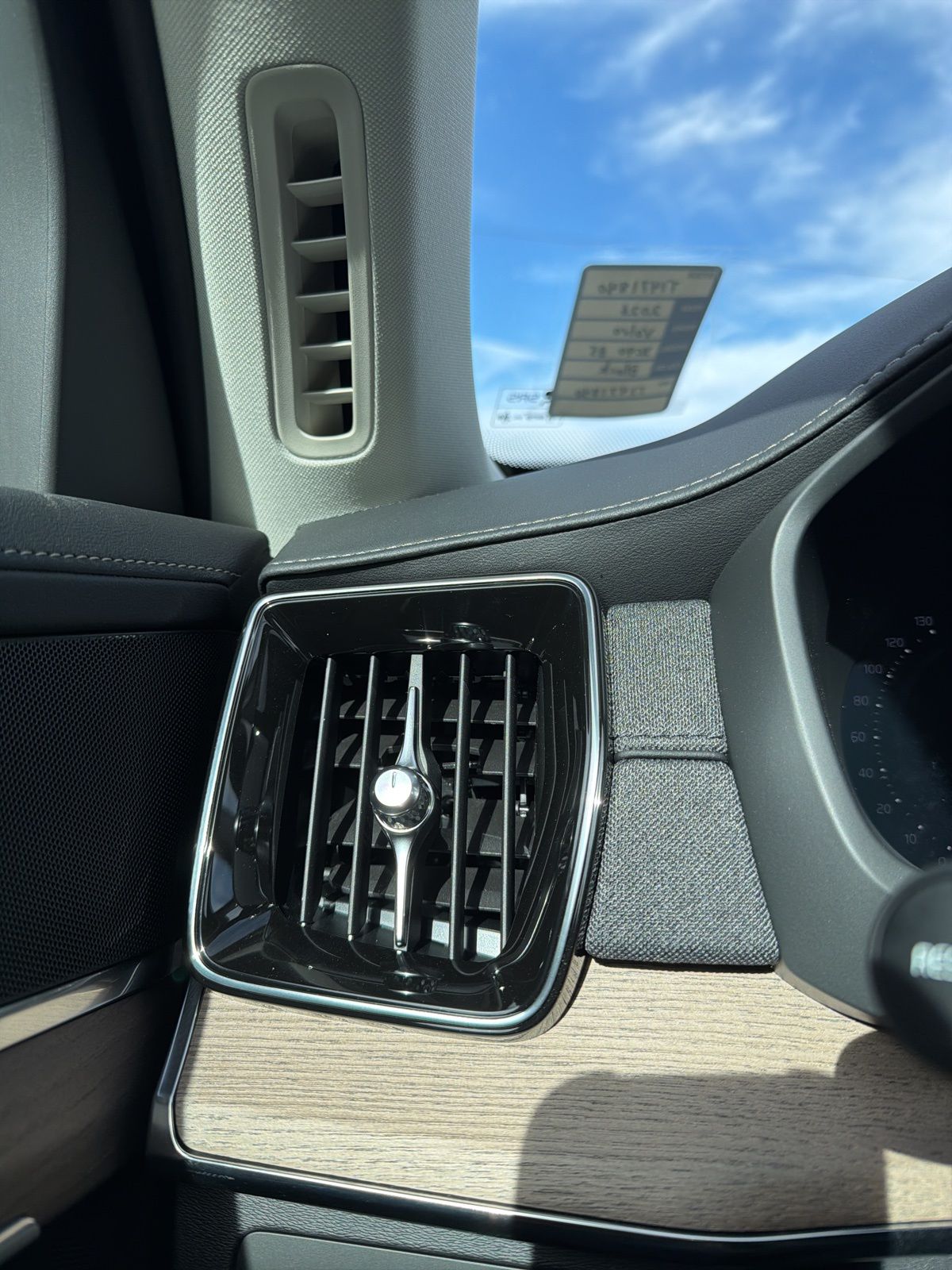 2026 Volvo XC90 Core - Photo 65