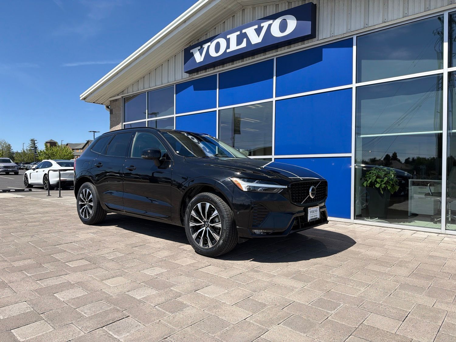 2025 Volvo XC60