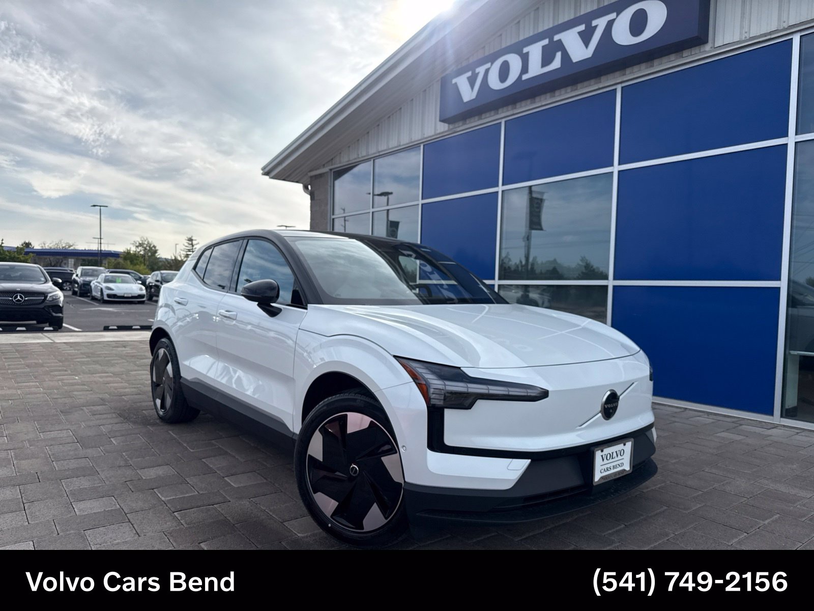 2026 Volvo EX30 Twin Motor Ultra AWD SUV