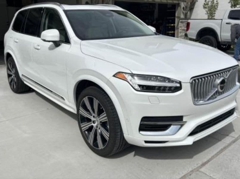 2024 Volvo XC90 T8 Recharge Plus Bright Theme 7-Seat 4WD's photo