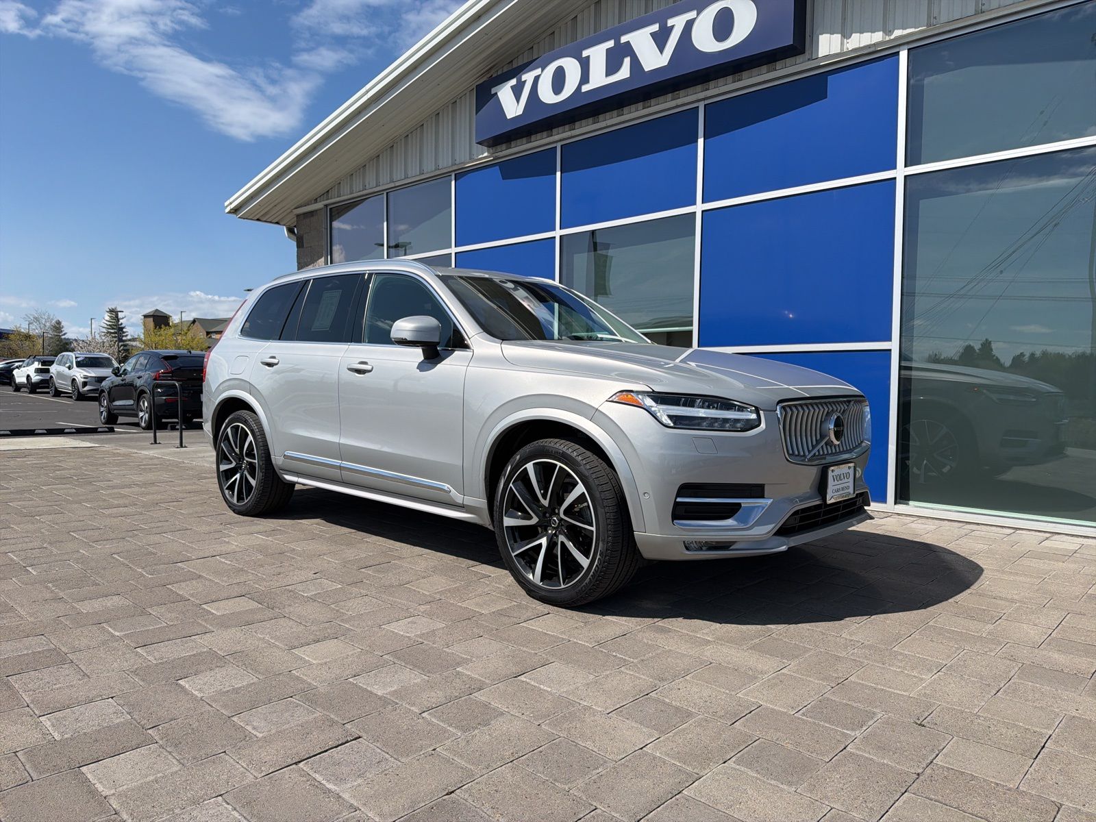 2023 Volvo XC90 SUV 
