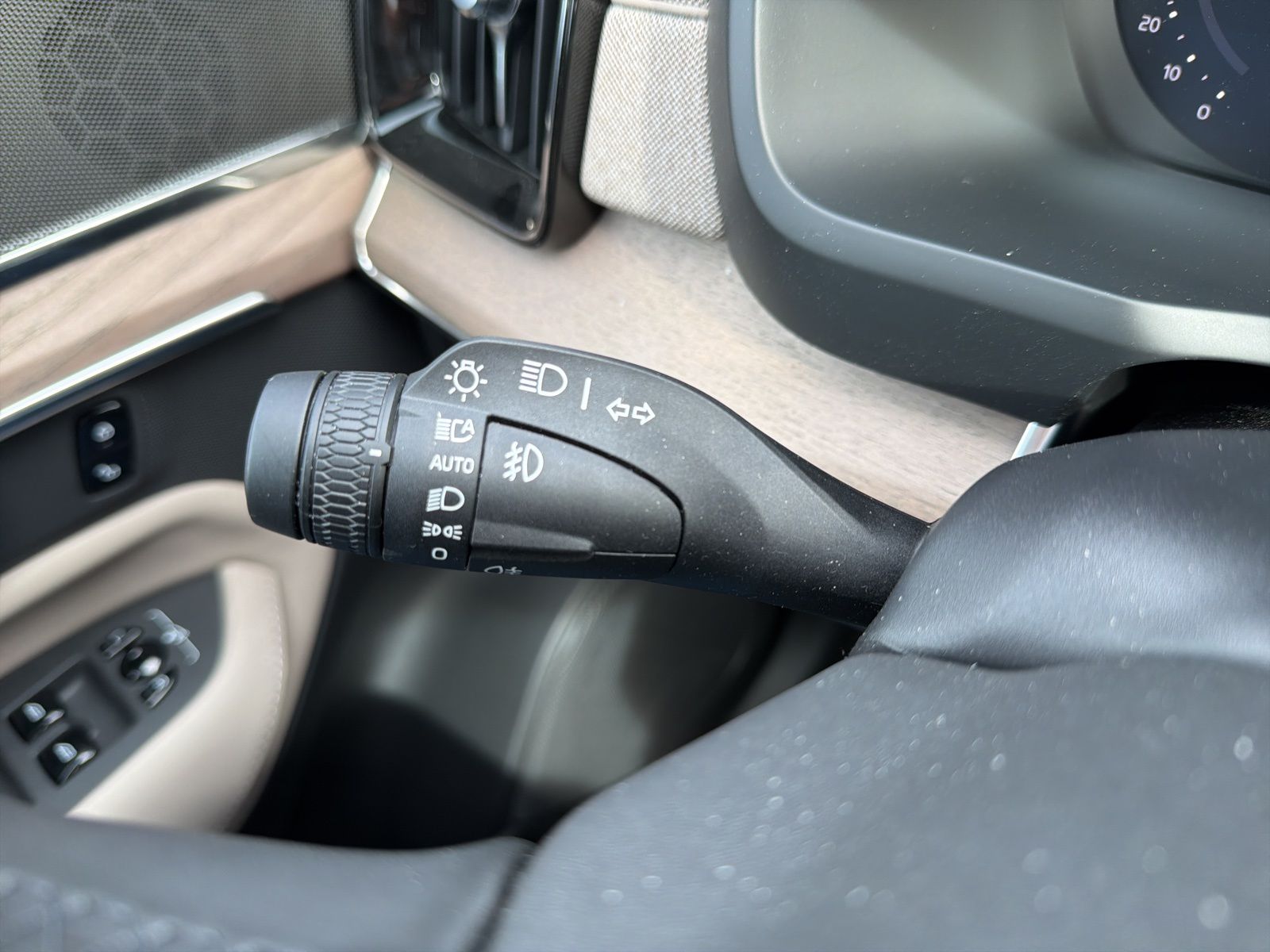 2026 Volvo XC90 Core - Photo 59