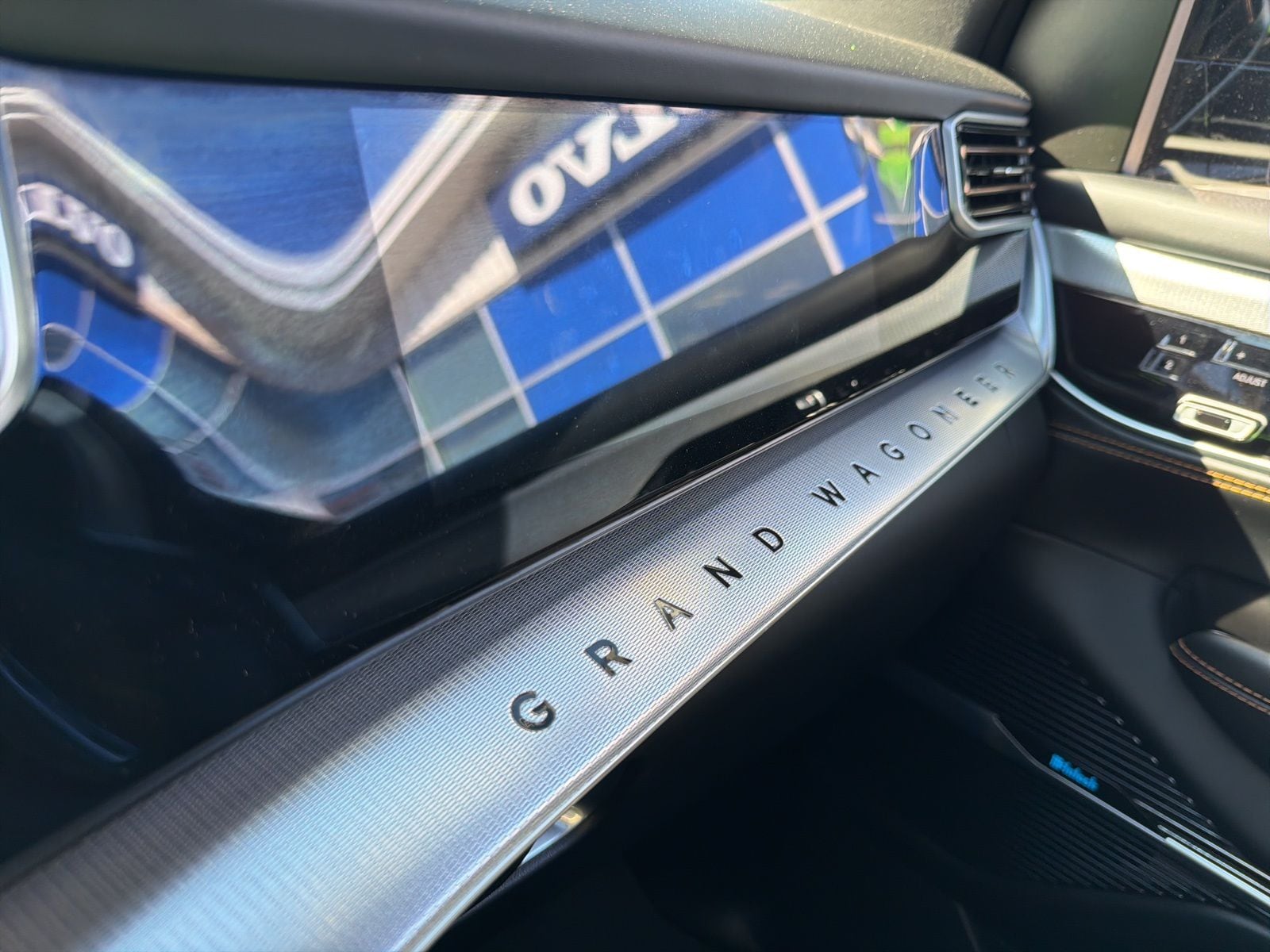 2023 Jeep Grand Wagoneer Series III - Photo 74