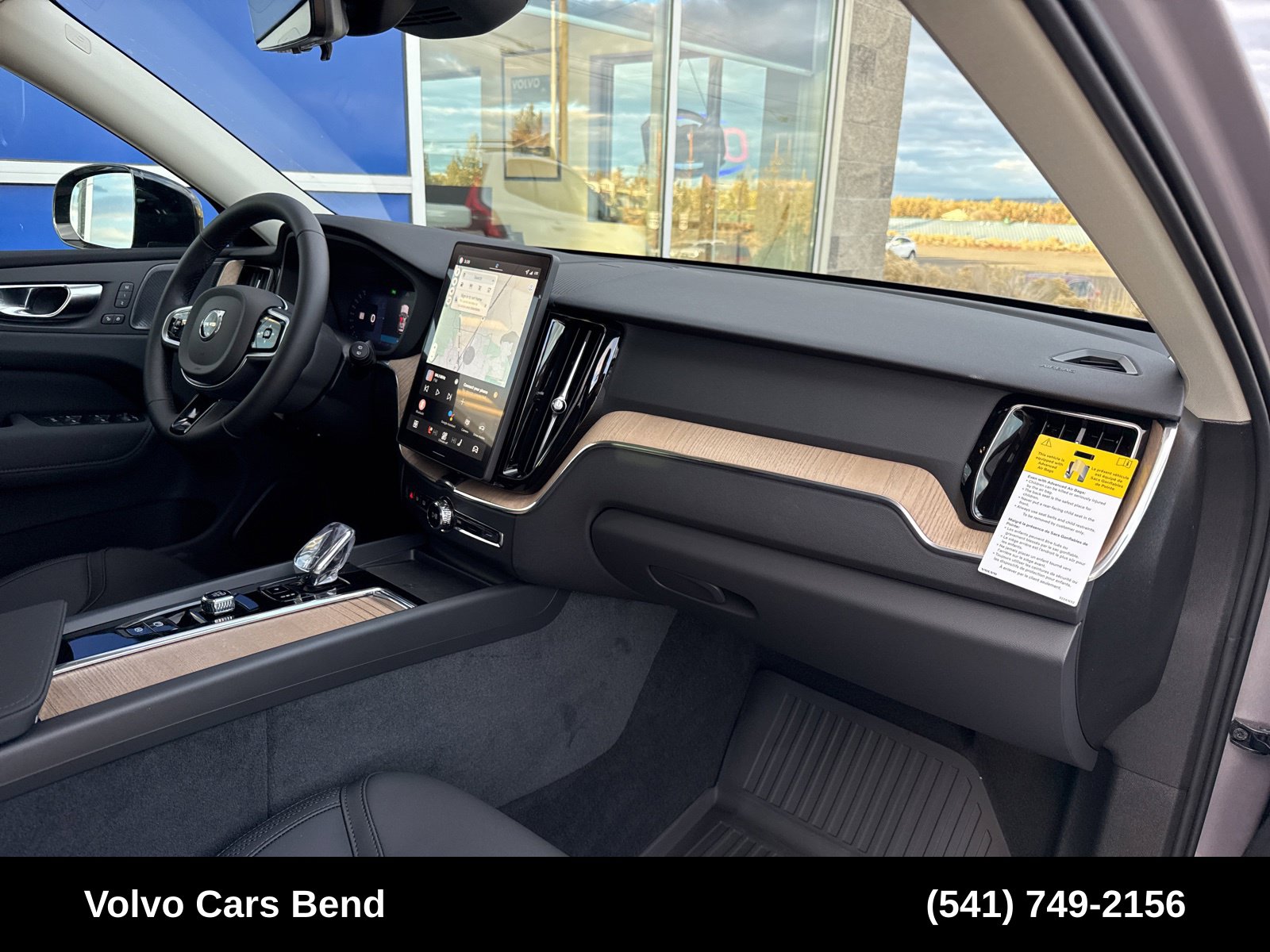 2026 Volvo XC60 Plus - Photo 12