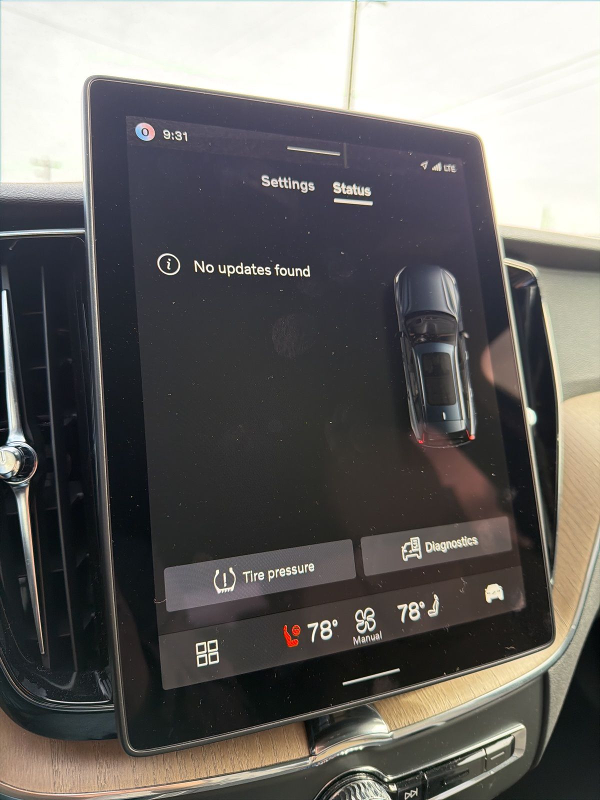 2026 Volvo XC60 Plus - Photo 36