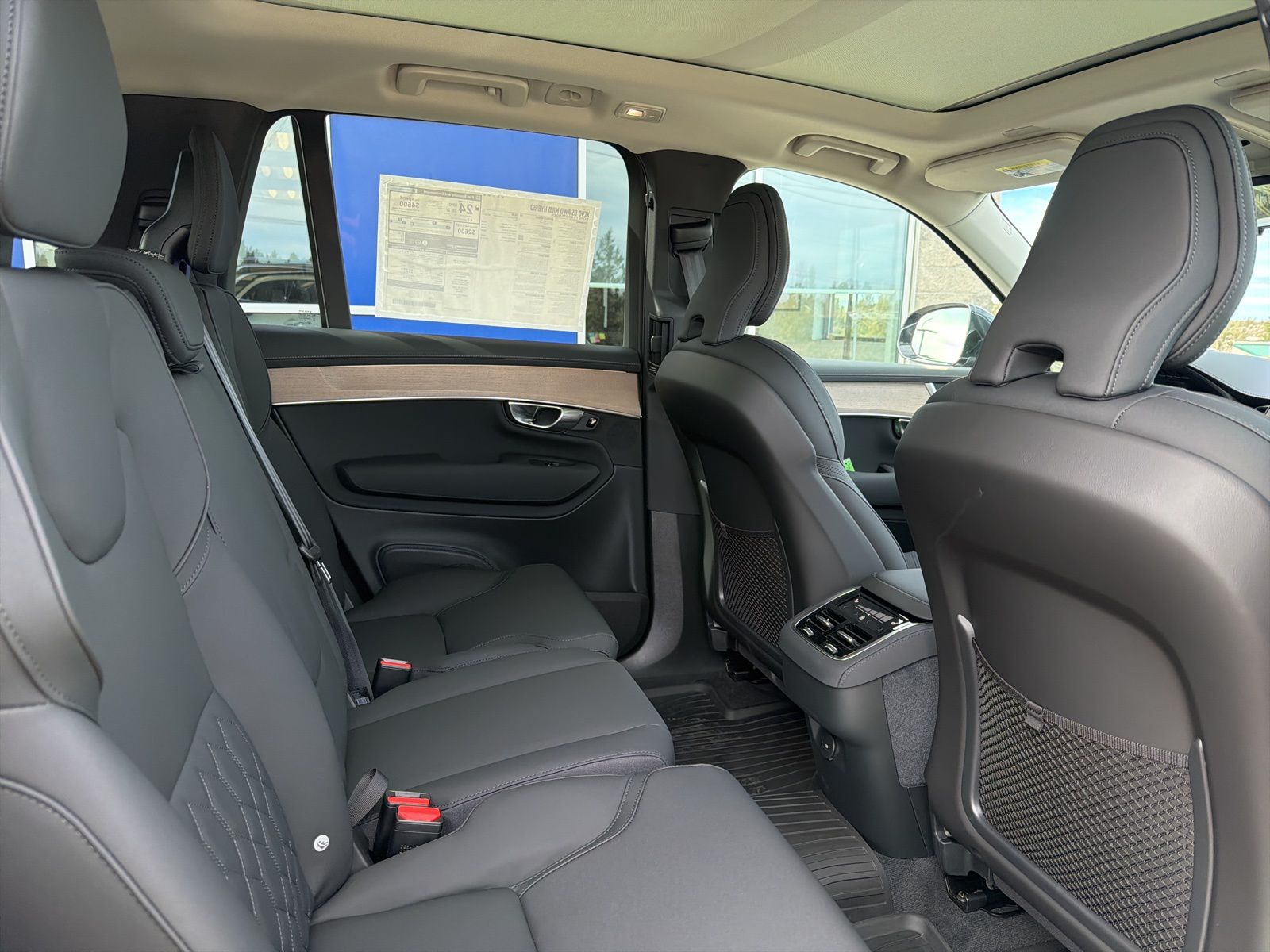 2026 Volvo XC90 Core - Photo 27