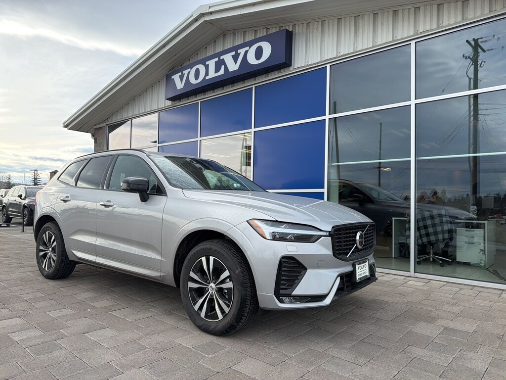 New 2025 Volvo XC60 B5 Core SUV