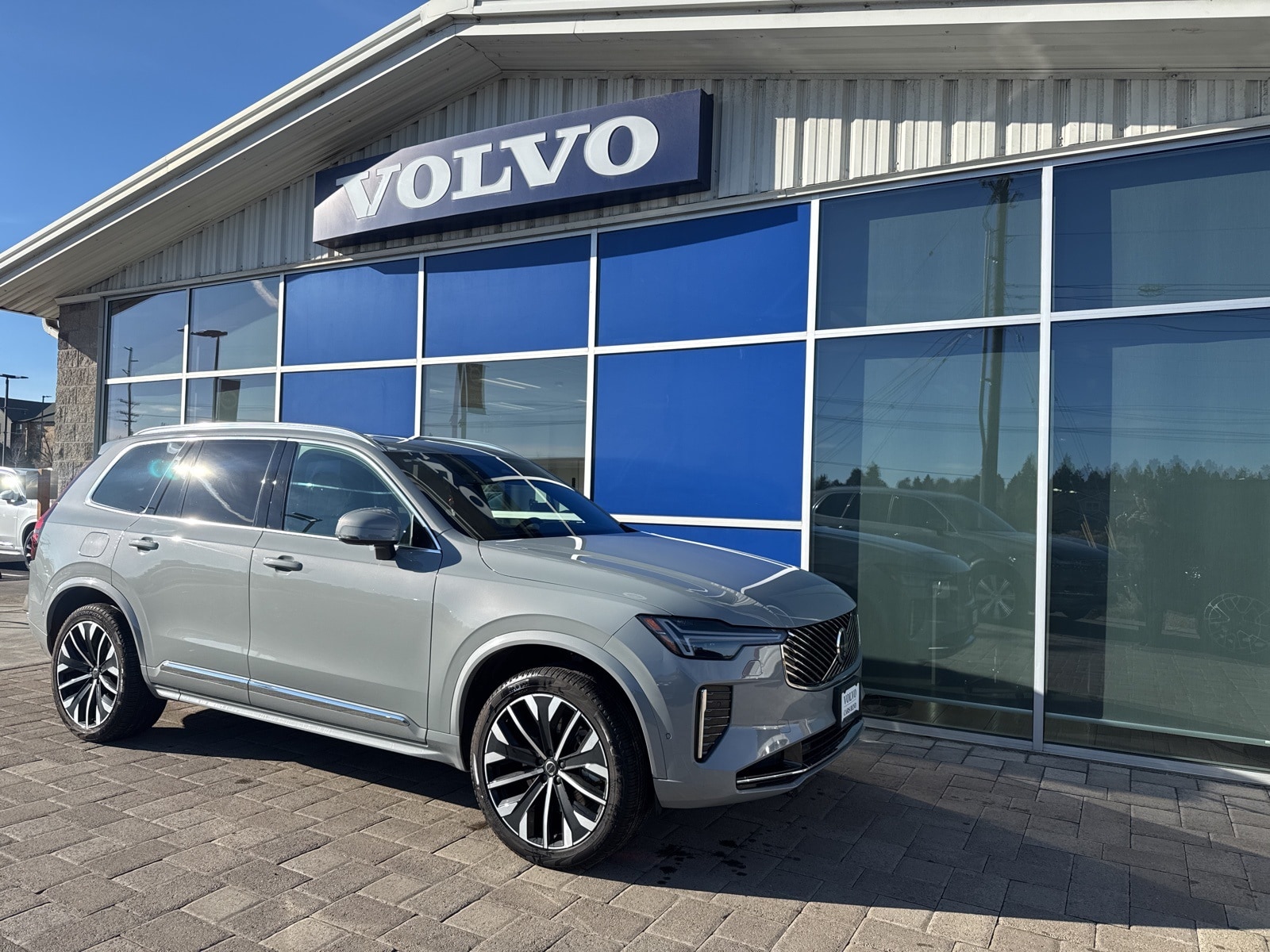 2025 Volvo XC90 Ultra's photo