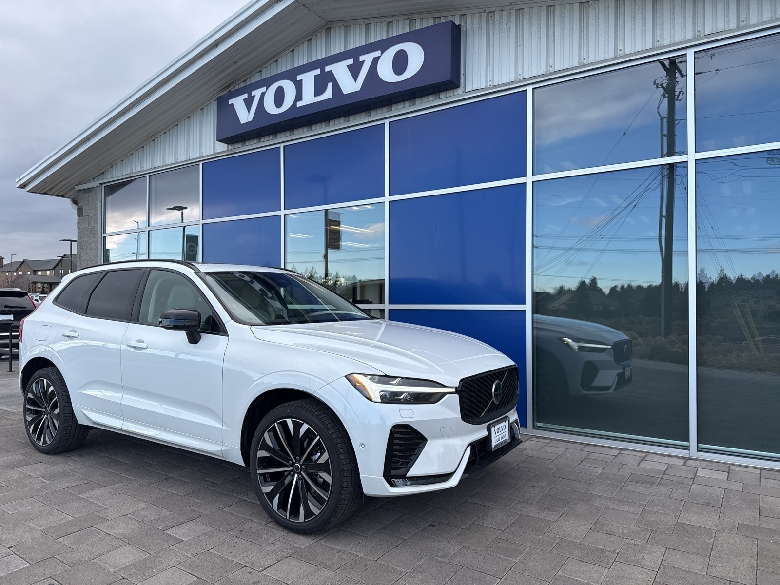 2026 Volvo XC60 Ultra's photo