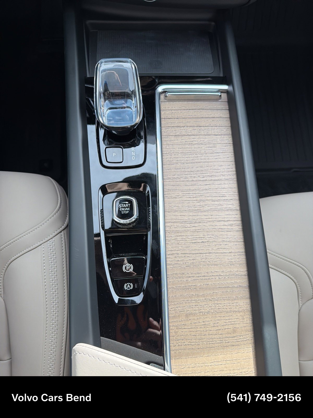 2026 Volvo XC60 Plus - Photo 26