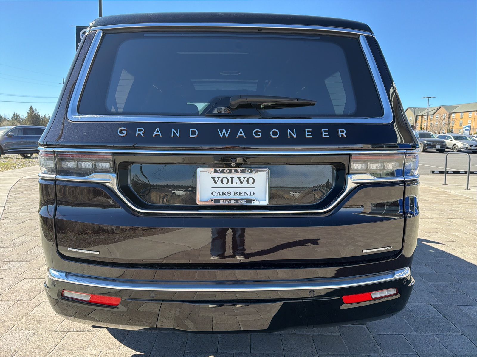 2023 Jeep Grand Wagoneer Series III - Photo 6