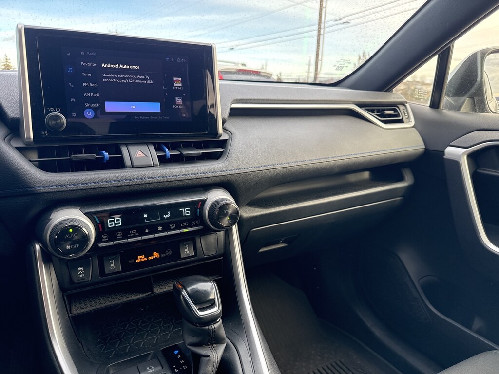 Used 2023 Toyota RAV4 Hybrid SE SUV