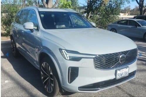 2025 Volvo XC90 Ultra's photo