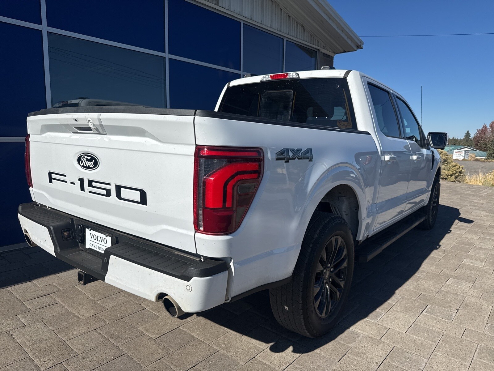 2024 Ford F-150 Lariat photo 3