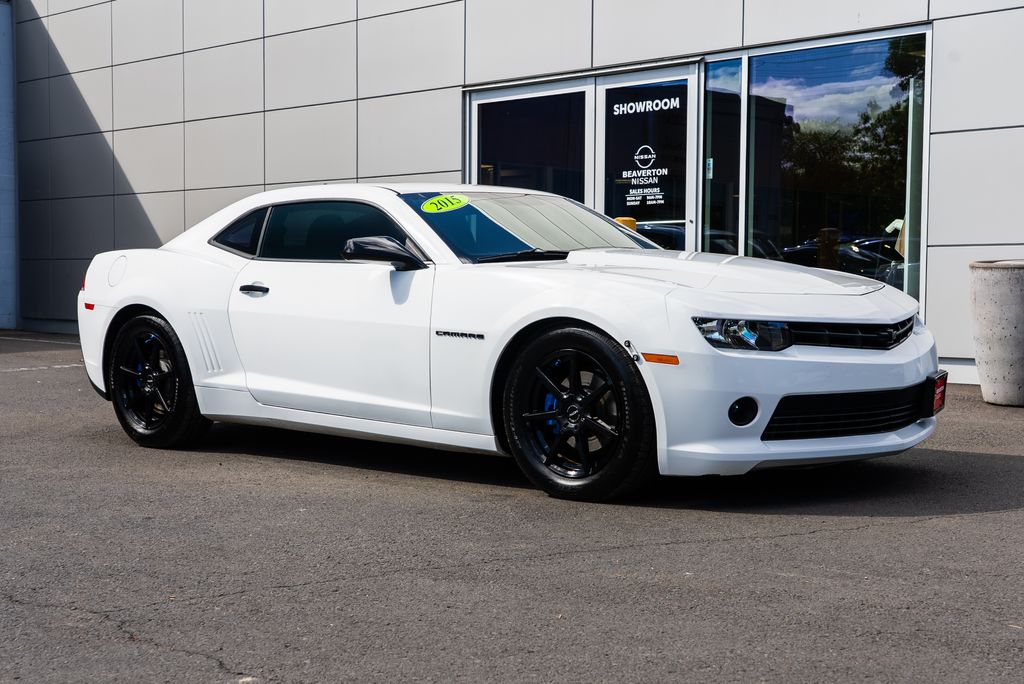 2015 Chevrolet Camaro Blanco (Summit White) Coupé Tracción trasera 6 velocidades Automática