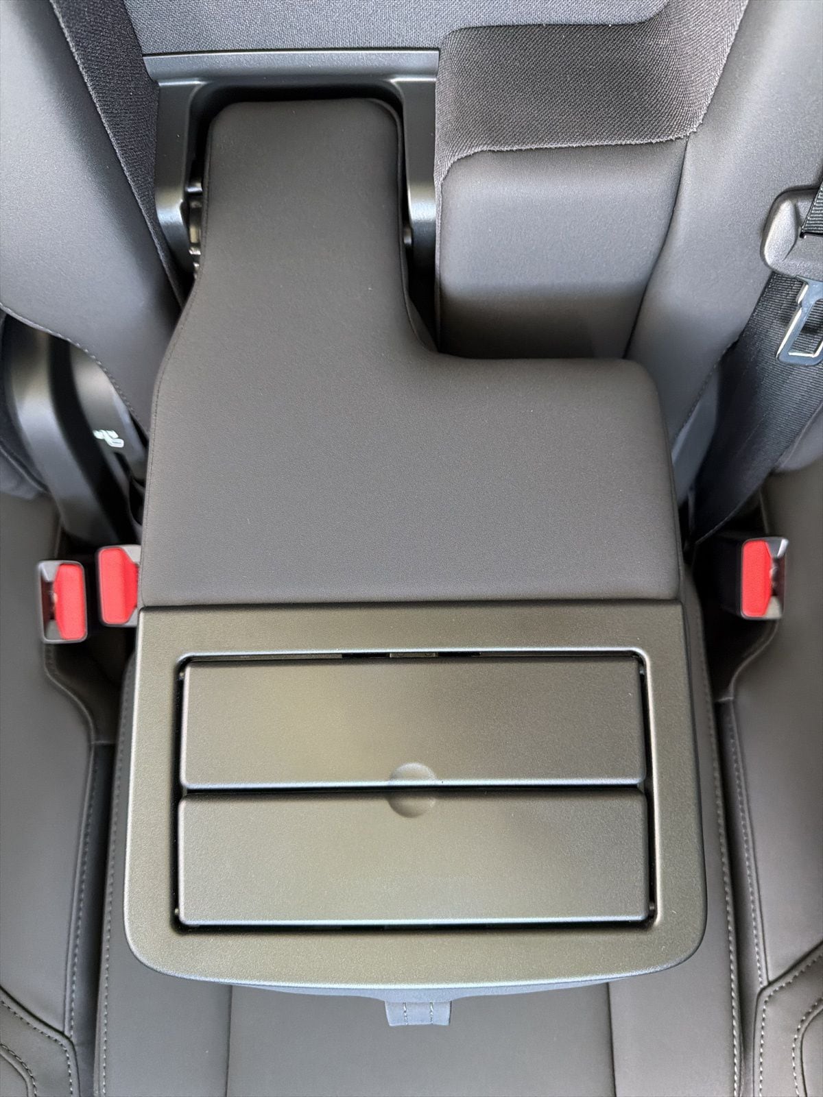 2026 Volvo XC90 Core - Photo 87