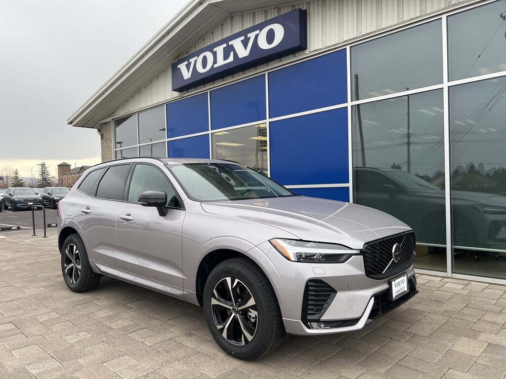 New 2026 Volvo XC60 B5 Core SUV