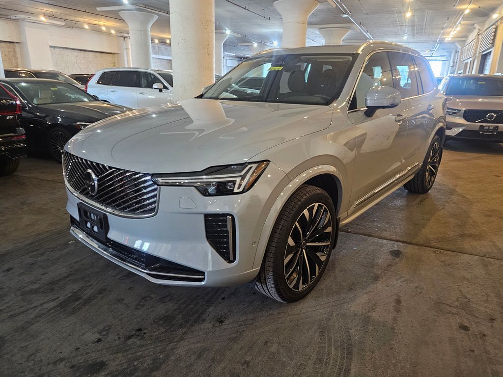 2026 Volvo XC90 B6 Plus Bright 7-Seater 4WD's photo