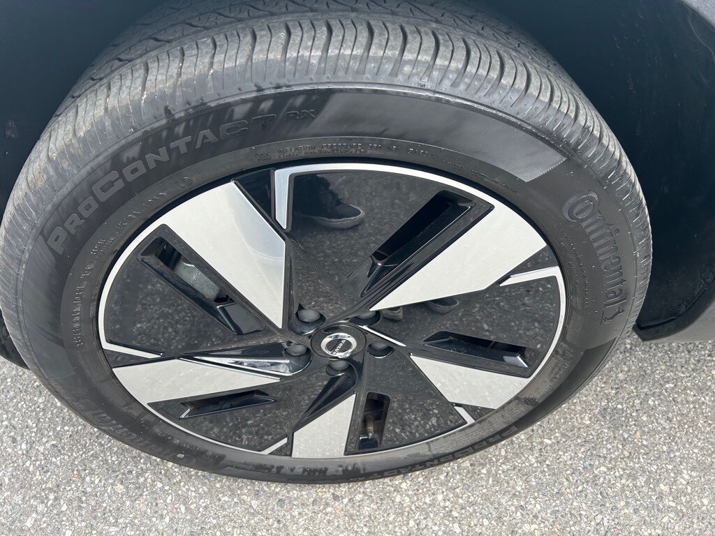 2024 Volvo C40 Recharge Plus photo 4