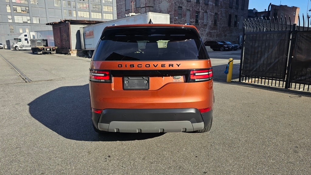 Used 2018 Land Rover Discovery HSE SUV
