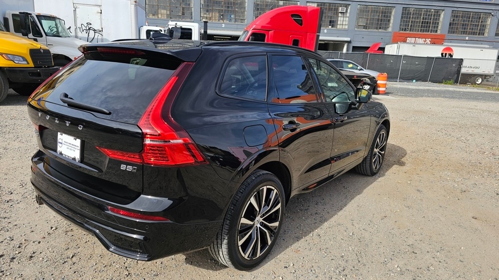 Certified 2025 Volvo XC60 B5 Plus SUV
