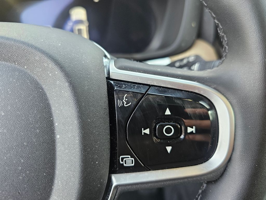 2026 Volvo XC60 Core - Photo 22