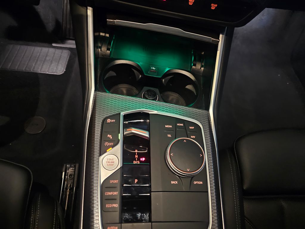 2025 BMW 3 Series 330i - Photo 20
