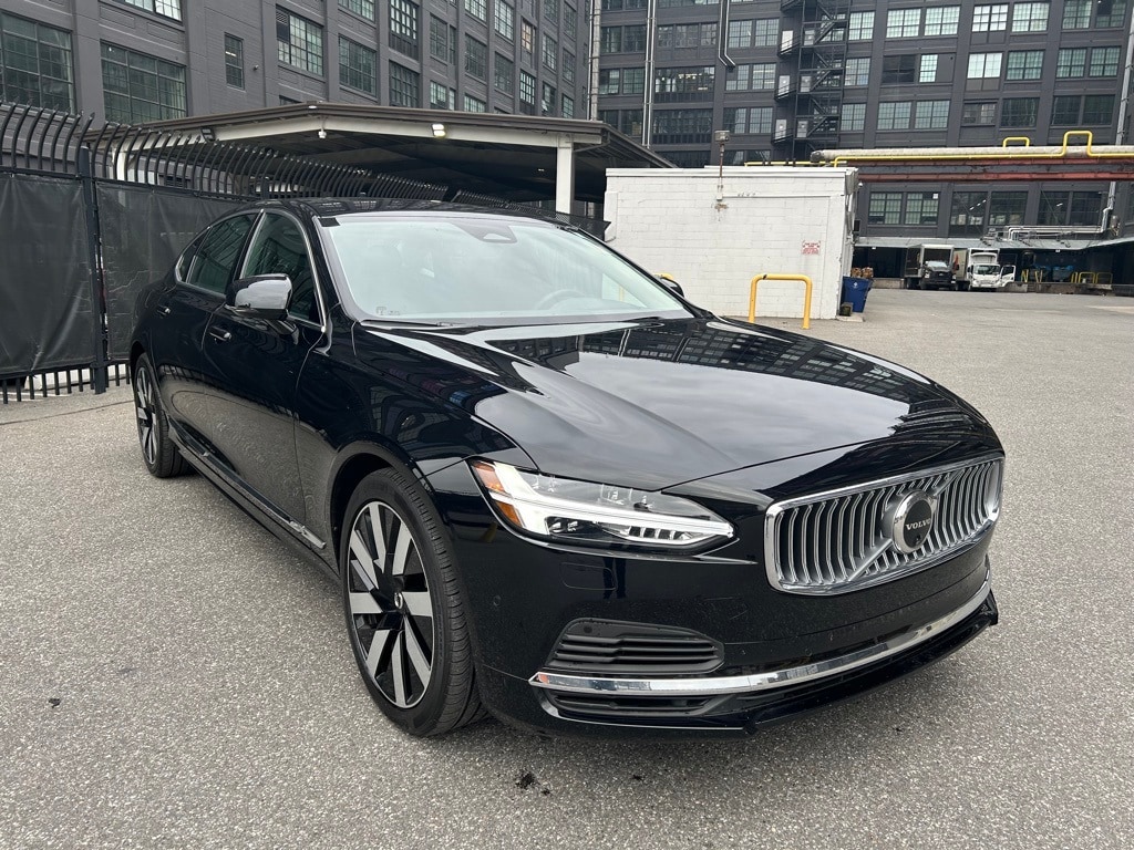 Used 2025 Volvo S90 Plus with VIN LVYH60AE1SP441506 for sale in Brooklyn, NY