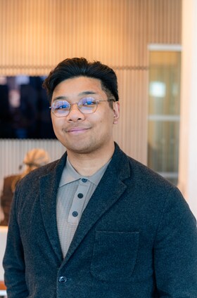 Staff member Dustin Alba from 732b8f3c5784