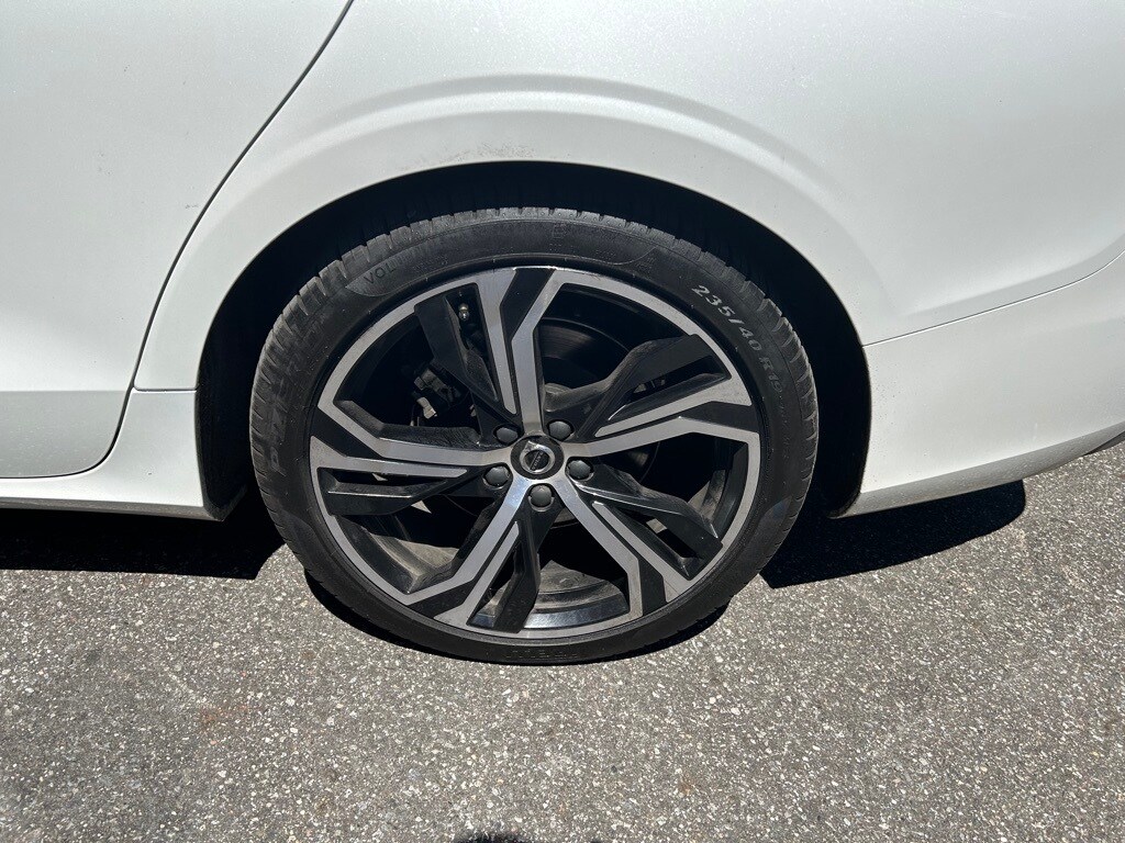 2024 Volvo S60 B5 Core photo 3