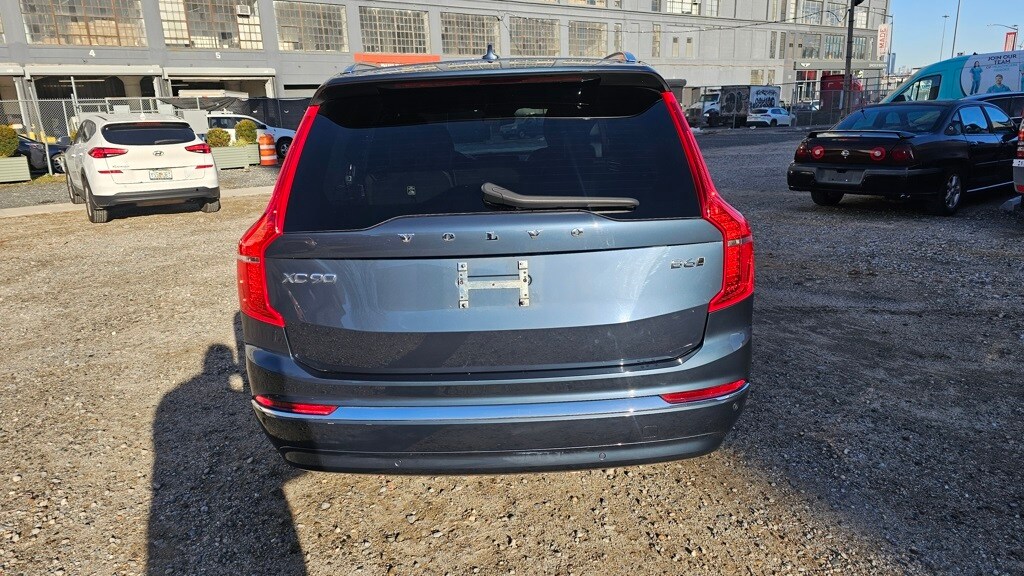 2024 Volvo XC90 Ultimate photo 2