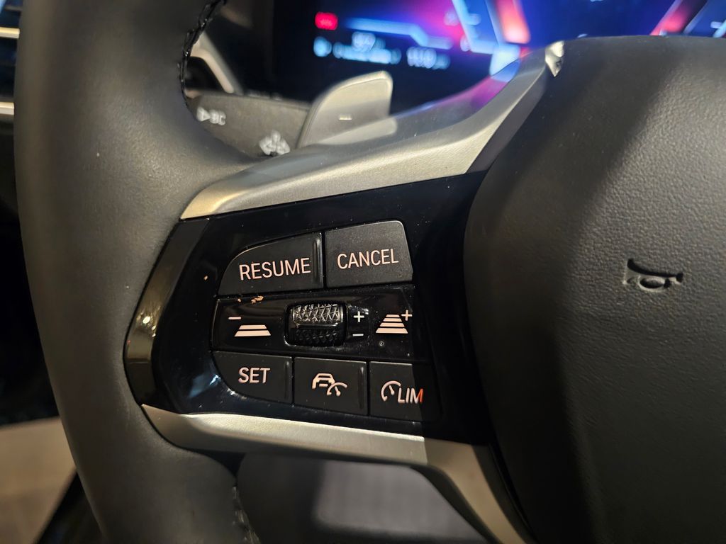 2025 BMW 3 Series 330i - Photo 18
