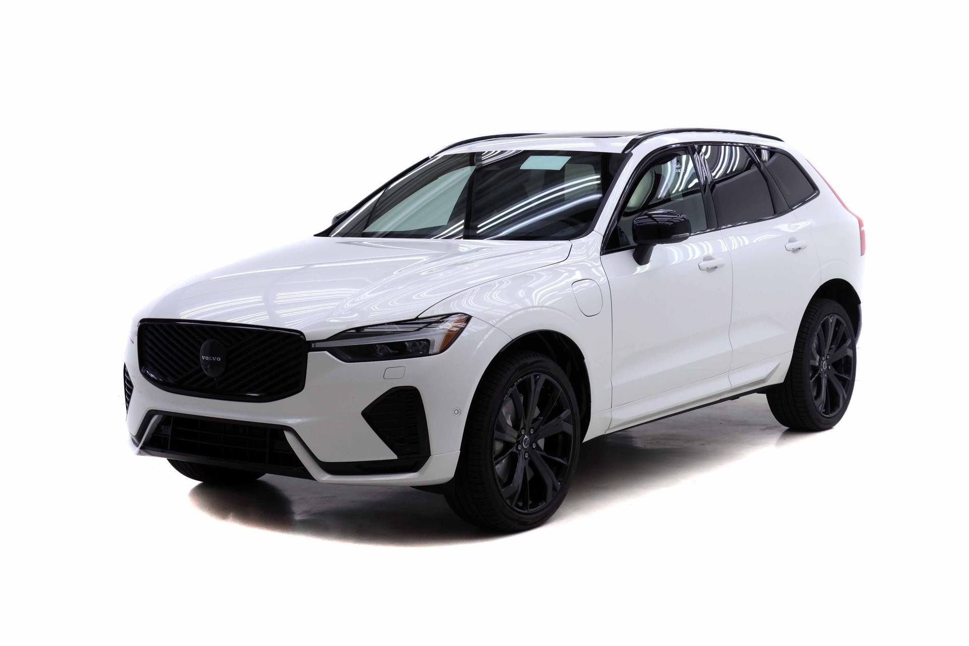 2027 Volvo XC60 plug-in hybrid T8 Ultra Black Edition AWD SUV